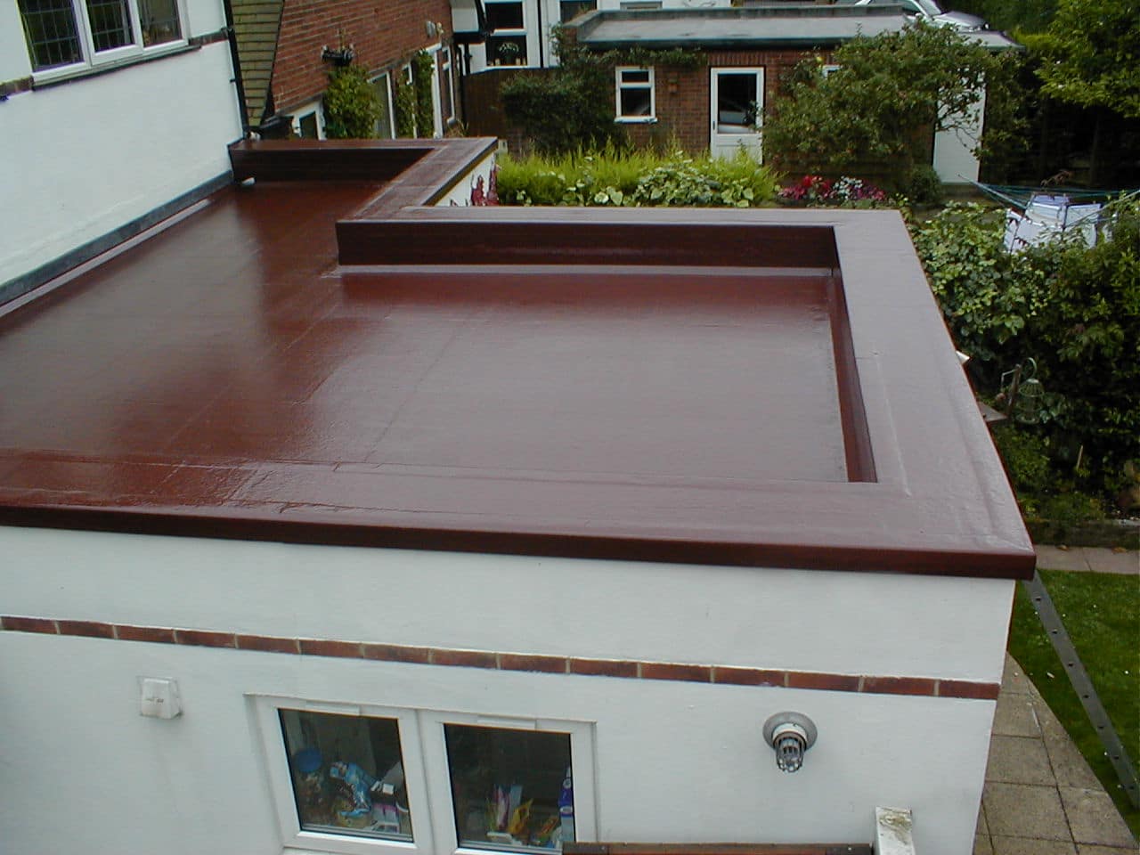 Read more about the article What Are The Types Of Flat Roofing?