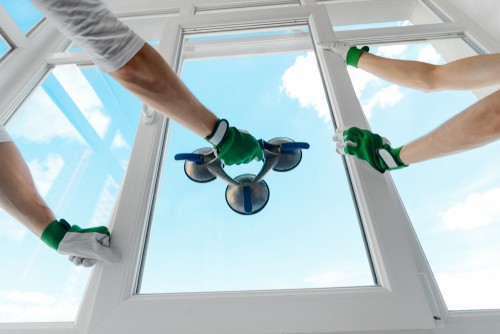 Read more about the article Strategies for Safe and Effective Window Cleaning